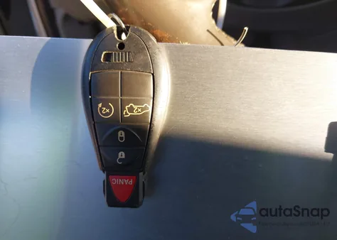 2013 Jeep Grand Cherokee Laredo Altitude z USA, uszkodzony, nr VIN 1C4RJFAT9DC576352